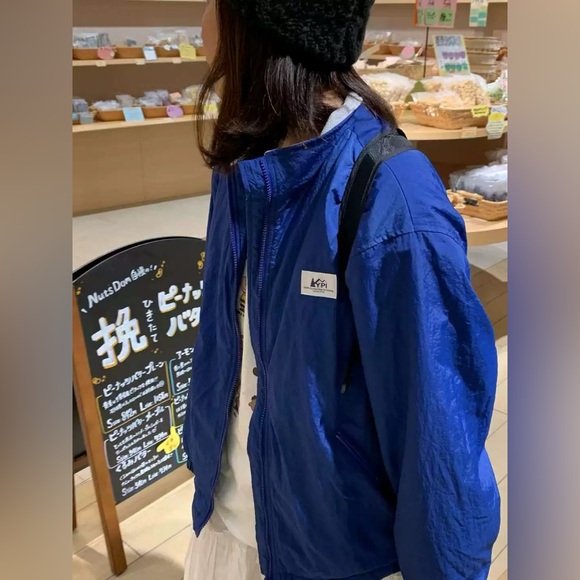 Blue jacket - Picture 1 of 11